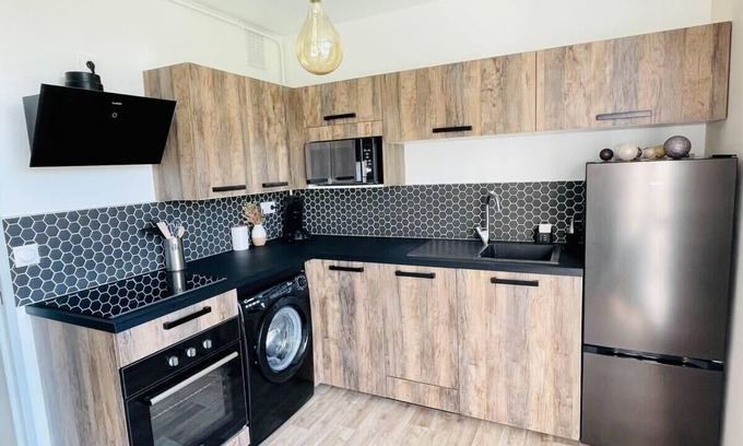 Limoges Apartment | T2 calme et refait à neuf, Limoges Bords de Vienne