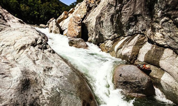 San-Gavino-di-Fiumorbo House | T2 in the heart of the village, near natural swimming pools and hikes