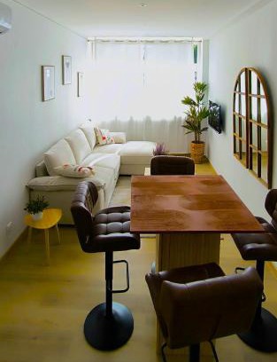 Centre-Ville Apartment | T2 neuf, climatisé - Hyper centre de Saint-Pierre, mer 4 minutes a pied