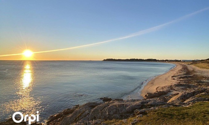 Arzon Apartment | T2 on Port du Crouesty with balcony for vacation rental