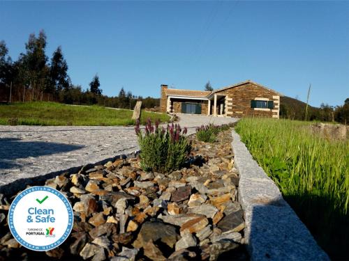 Tondela House | T3 com Piscina e Jardim - Casula no Caramulo