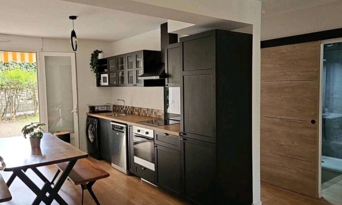 Lemasson Apartment | T4 Near center and beachesJacuzzi and free parking