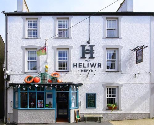 Nefyn Hostel | Tafarn Yr Heliwr