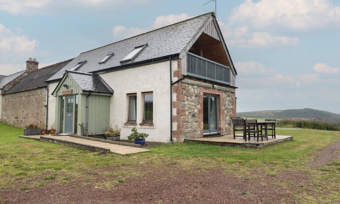 Fortrose Cottage | TAFFS BARN, family friendly, with a garden in Rosemarkie