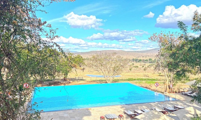 Taita Hills Hotel | Taita Hills Safari Resort & Spa