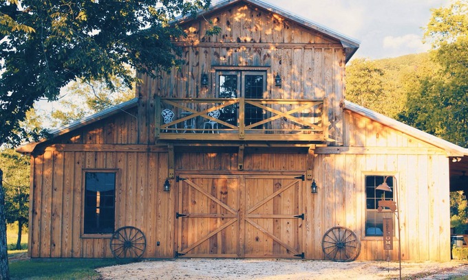 Glencoe Other | Taivas Farm is as close to Gatlinburg as you can find in Gadsden Alabama.