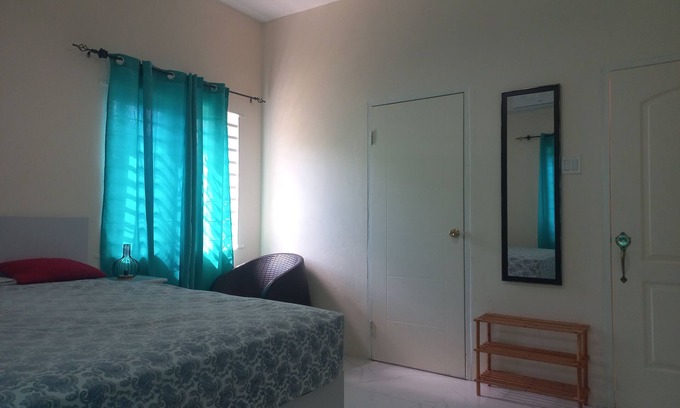 Spanish Town House | Take a break and unwind at this peaceful oasis called Xion House Jamaica