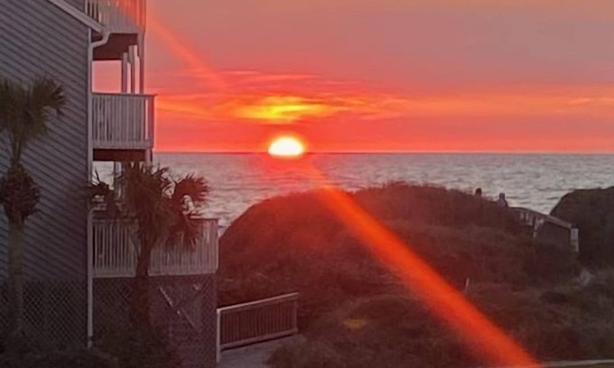 Port St. Joe House | Take a Paws - Enjoy your next Cape San Blas vacation with us!