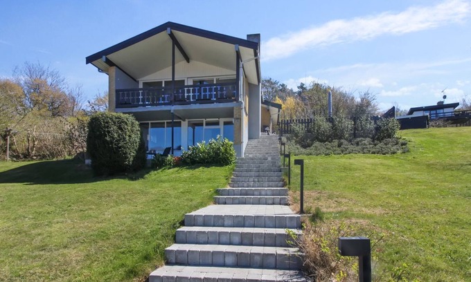 Sandvig House | "Takenya" - 400m from the sea by Interhome