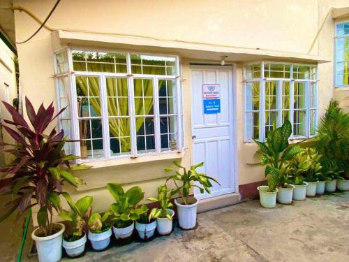 Lian House | Tamari's Rest house (Small house)