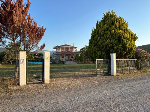 Stylida House | Tanjas Paradise