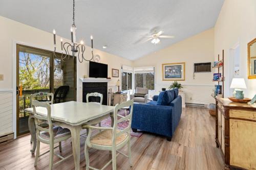 Nellysford House | Tanners Ridge 21 with Wintergreen Advantage