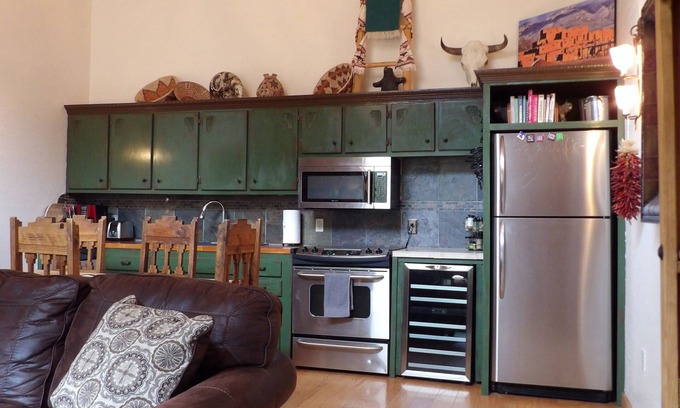 Taos Ski Valley Condo | Taos Ski Valley - Great Views and Lots of Room with Full Kitchen.