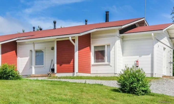 Taivalkoski House | Tapiska by Interhome