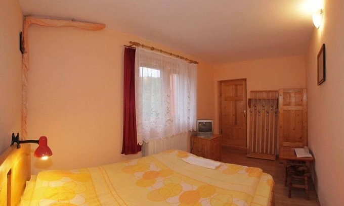 Mera House | Tara - in the middle of the forest: Unit 7