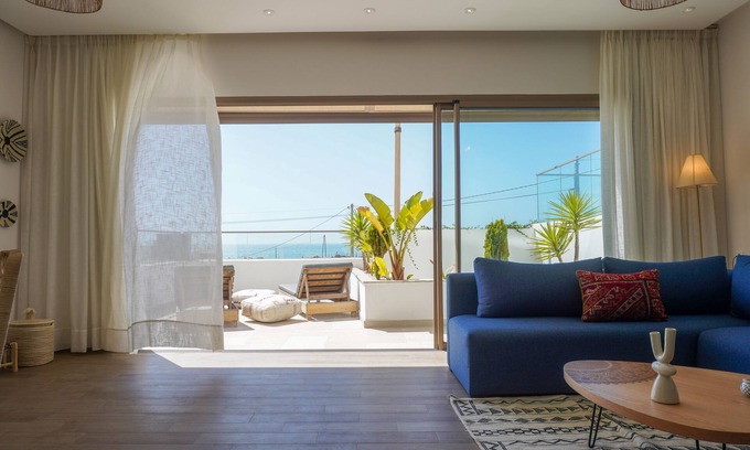 Imsouane Apartment | Tasblast By Mood 4/5 Px Luxe