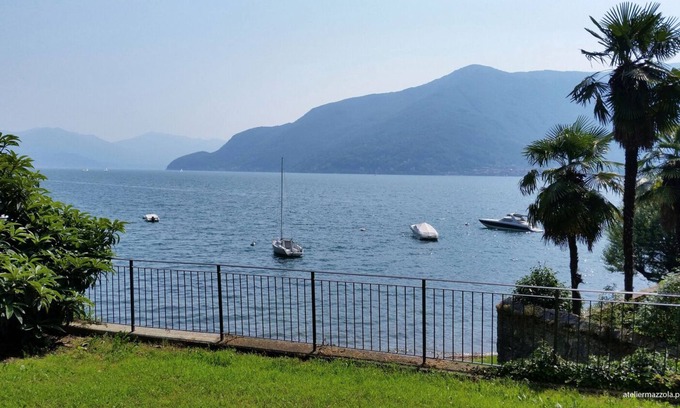 Tronzano Lago Maggiore Apartment | Tastefully furnished 2-room apartment with sea garden and beach