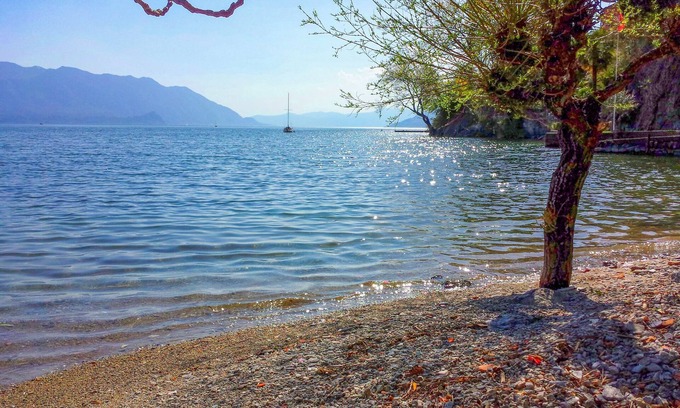 Cannobio House | Tastefully furnished 3½-room house with private lake access