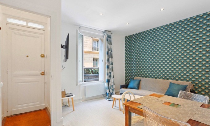 Republique–Point-du-Jour Apartment | TBS 825 - Charming duplex apartment