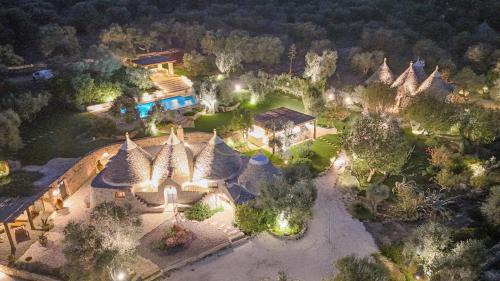 Pascarosa Villa | TD Trulli Amabilia Design Luxury Trulli with Pool