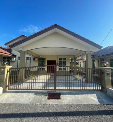 Kampung Keriang Dan House | TDH Homestay #25 FREE Wifi