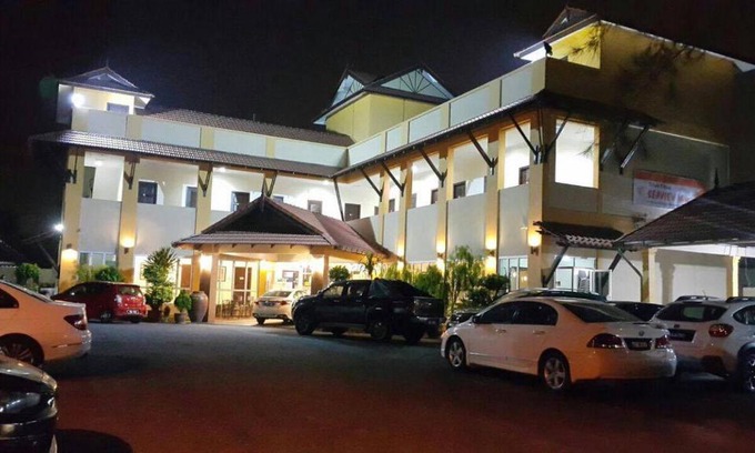 Dungun Hotel | Teluk Lipat Seaview Inn