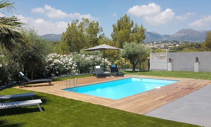 La Gaude Villa | TEN MINUTES FROM THE SEASIDE, AIR-CONDITIONED VILLA FOR 6 PEOPLE WITH SWIMMING POOL.