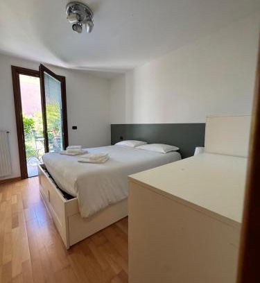 Tavagnacco Apartment | Terminal Nord Garden House