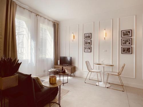 Forli Apartment | Tesoro Suite 01