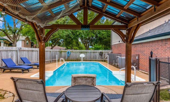 Pflugerville House | Texas home with private pool, perfect for a relaxing getaway.