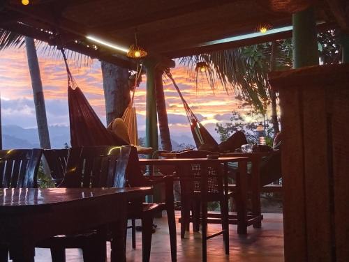 Ella Hostel | The 1964 Holiday bungalow