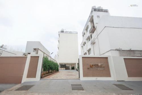Lakshmishanagara Hotel | The Aetheria Service Apartment