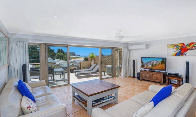 Avoca Beach Apartment | The Ambassador 9 Views!