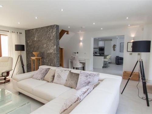 Waterhead House | The Arthouse