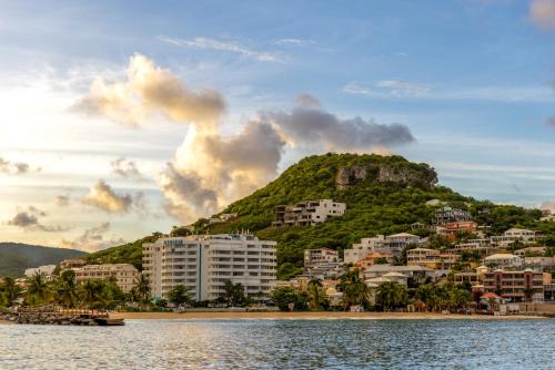 Simpson Bay Hotel | The Atrium Beach Resort and Spa Sint Maarten, Ascend Hotel Collection