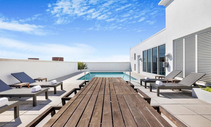 Downtown Historic District Hotel | The Banyan Hotel Fort Myers, Tapestry Collection by Hilton