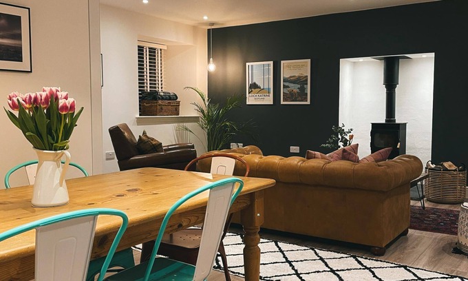 Balfron House | The Barn, two bedroom, two-storey accommodation