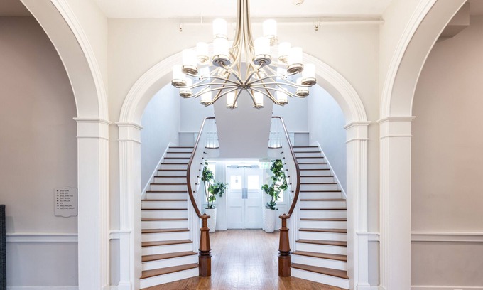 Staunton Hotel | The Blackburn Inn and Conference Center