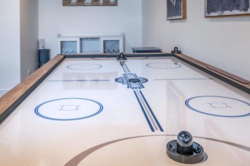 Fox Lake Apartment | The Blue Sapphire on Mineola Bay 3BR 3BA Luxury Lakefront Home on Mineola Bay Stunning Views on Chain O Lakes