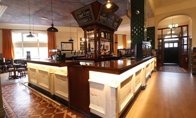 Horwich Hotel | The Bridge Hotel