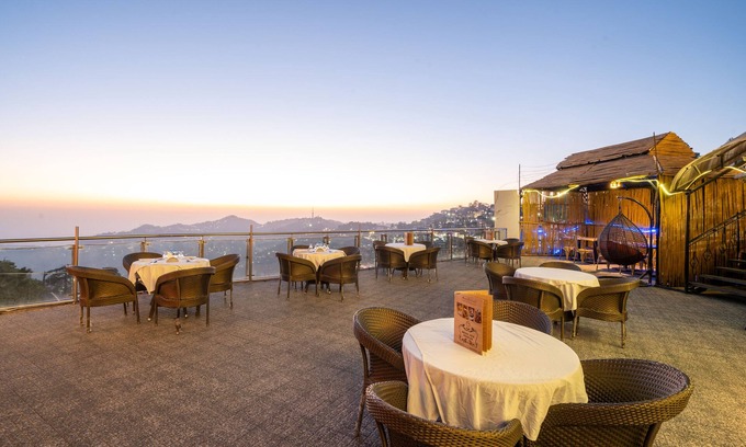 Bemloi Hotel | The Bridge View Premium - by Empire Estate