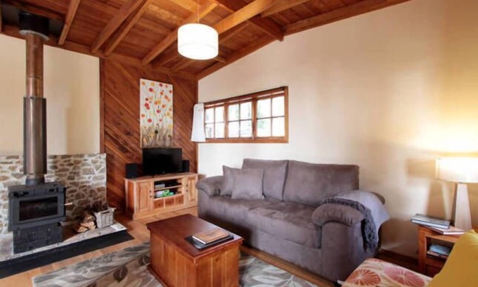 Flowerpot Cabin | The Cabin-Wake up to the sound of native birdlife.