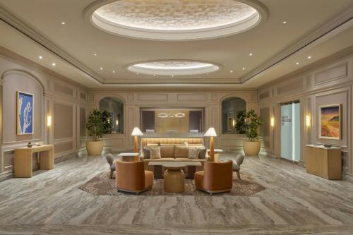 Camelback East Resort | The Camby, Autograph Collection