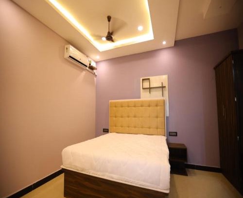 Pollachi Hotel | The Canalway Inn