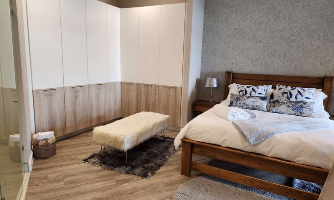 Menlyn Apartment | The Capital Trilogy Menlyn Maine Residences One Bedroom Apartment 721