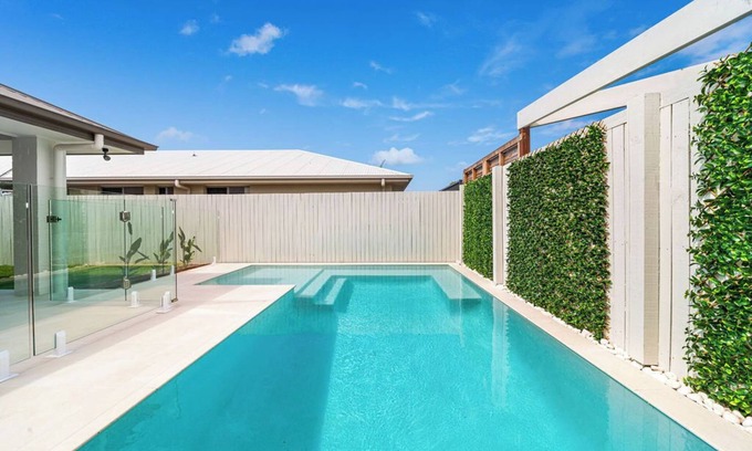 Mountain Creek House | The Carlisle - Poolside Bliss - Pet Friendly