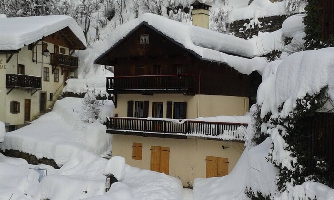 Hery-sur-Ugine Ski Chalet | THE CHALET OF HAPPINESS