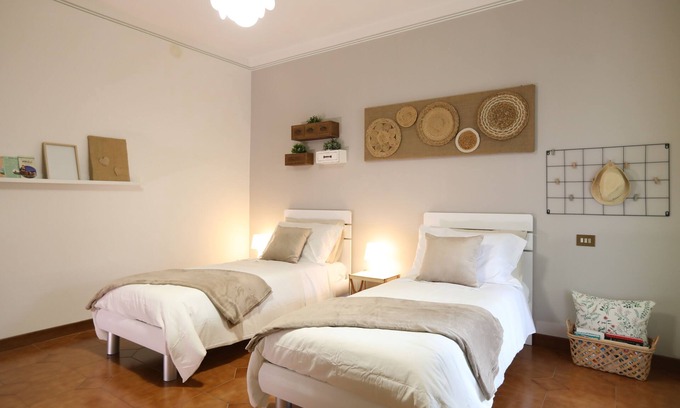 Asigliano Vercellese Bed & Breakfast | The Charming House Between Rice Fields in one strategic position.