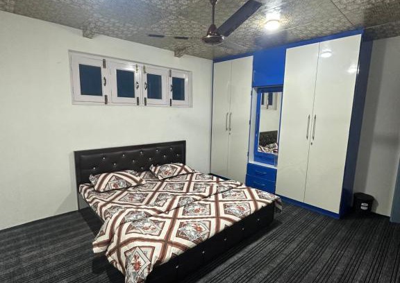 Srinagar House | The Comfy Stay