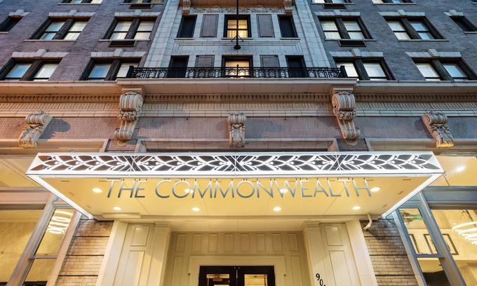 Downtown Richmond Hotel | The Commonwealth